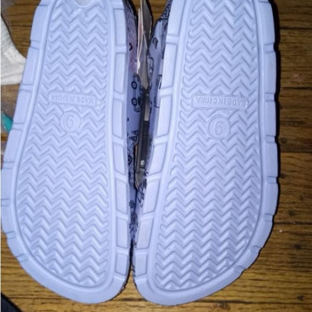 Kids shoes